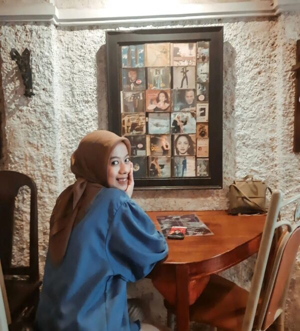 Amalia Dewi Nurrizky